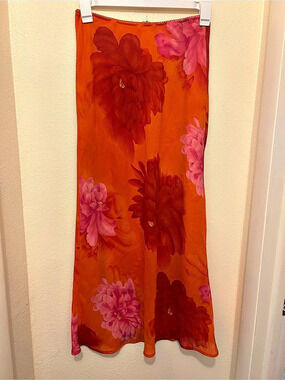 Pierre Cardin Floral Print Midi Length Skirt Floral Maxi Skirt Orange & Pink siz